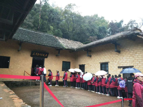 臨邑雙語中學韶山主題研學旅行_湖南研學旅行網